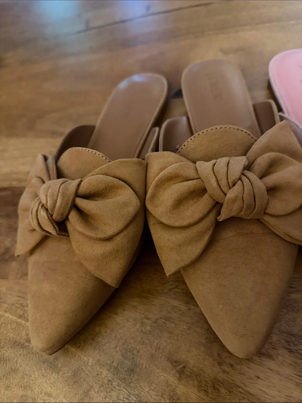 Women’s Pointed Bow Mules - J-CREW - Picture 3 of 6